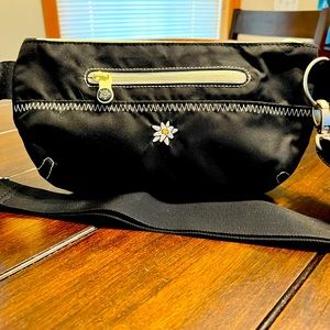 Sherpani Qube Hip/ Crossbody bag